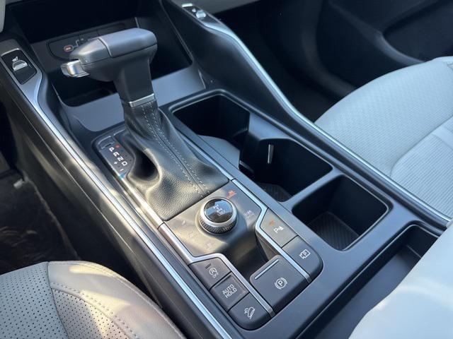 new 2025 Kia Sorento car, priced at $39,375
