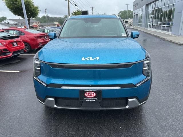 new 2026 Kia EV9 car, priced at $66,455