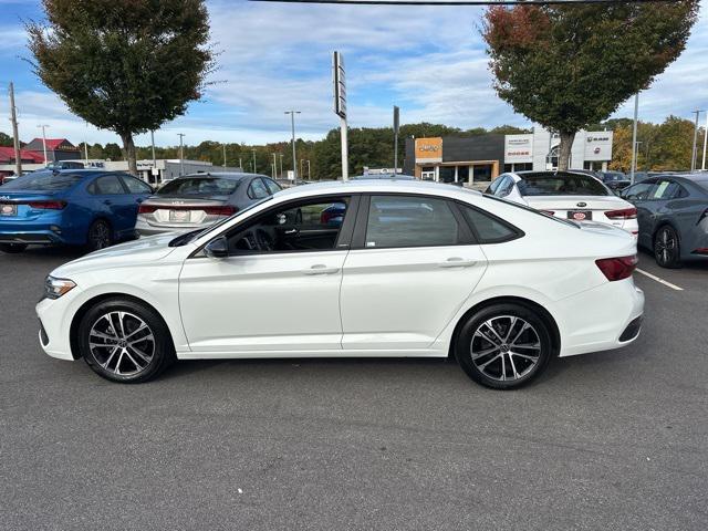 used 2024 Volkswagen Jetta car, priced at $21,000