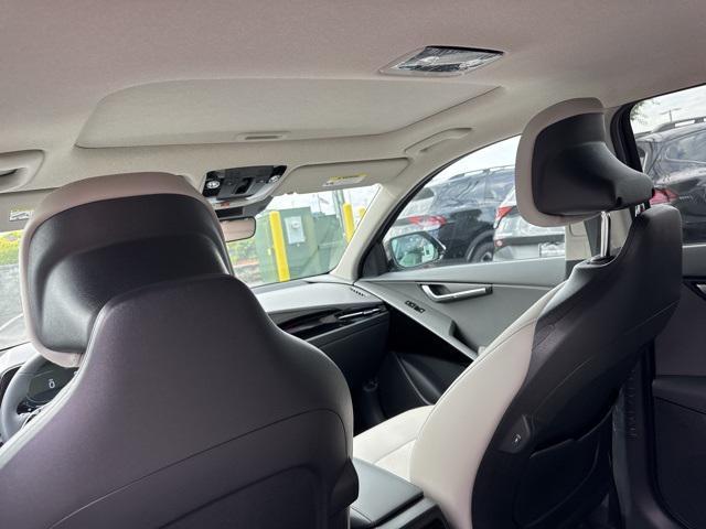 new 2025 Kia Niro car, priced at $33,990