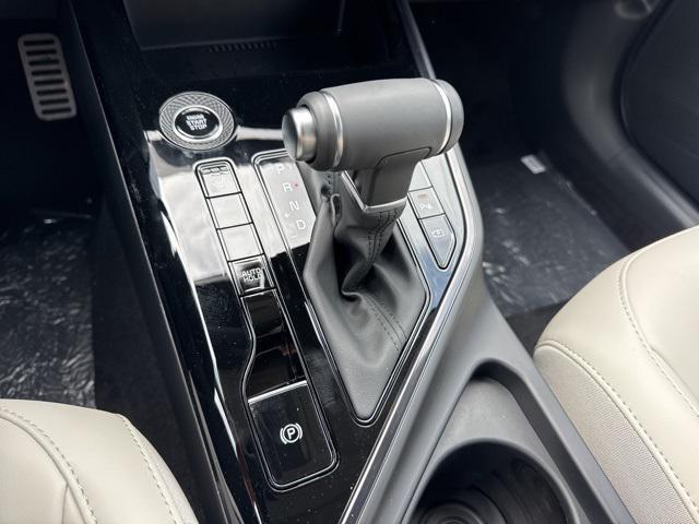 new 2025 Kia Niro car, priced at $33,990