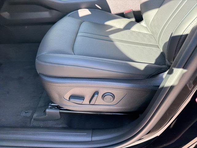 new 2026 Kia Sorento car, priced at $43,445