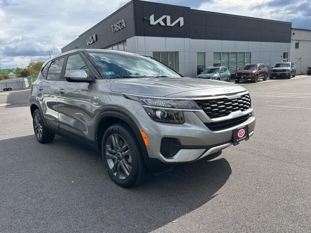 used 2023 Kia Seltos car, priced at $20,500