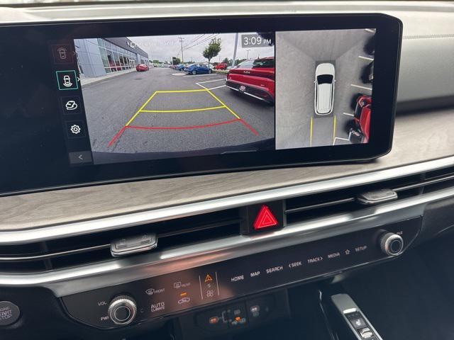 new 2025 Kia Sorento car, priced at $45,480