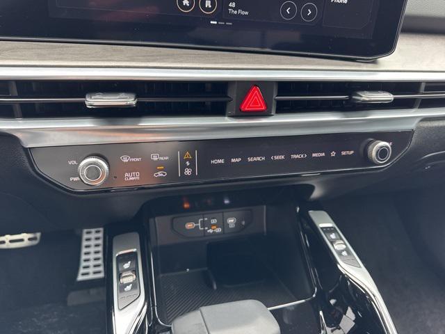 new 2025 Kia Sorento car, priced at $45,480