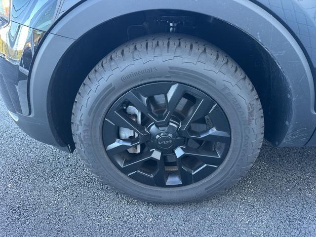 used 2025 Kia Telluride car, priced at $43,900