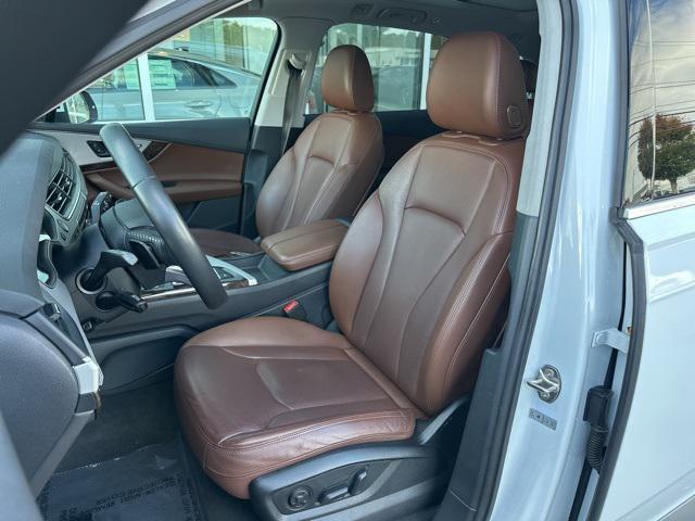 used 2019 Audi Q7 car, priced at $19,990
