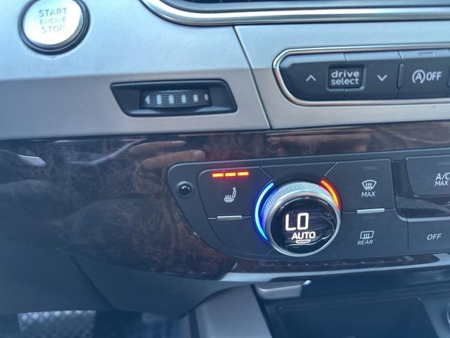 used 2019 Audi Q7 car, priced at $19,990