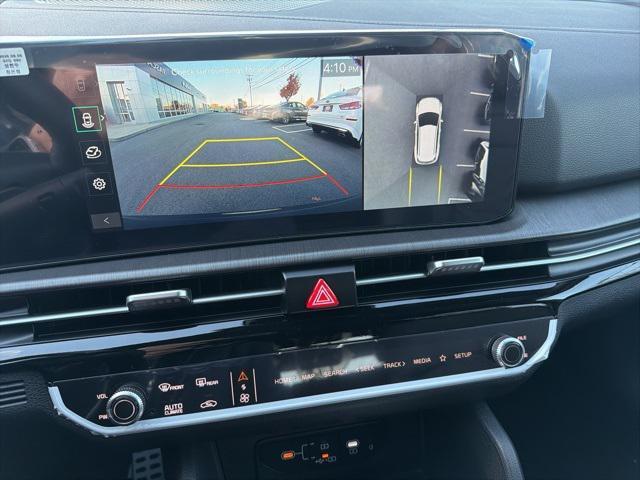 new 2026 Kia Sportage car, priced at $41,255