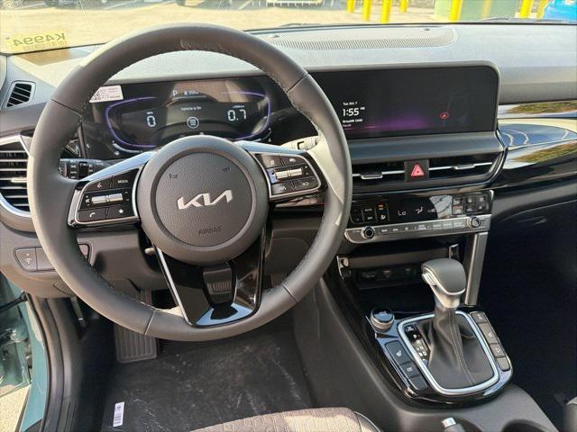 new 2026 Kia Seltos car, priced at $28,945