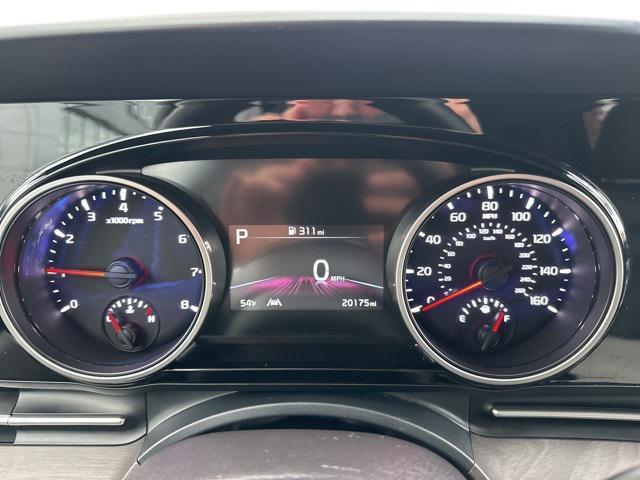 used 2024 Kia Carnival car, priced at $34,900