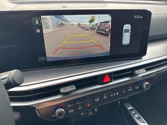 new 2025 Kia Sorento car, priced at $39,375