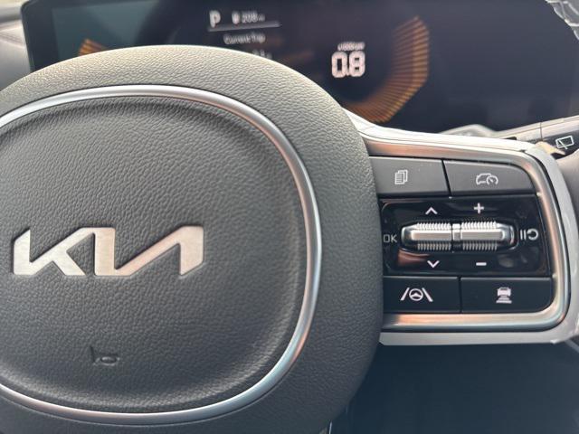 new 2025 Kia Sorento car, priced at $39,375