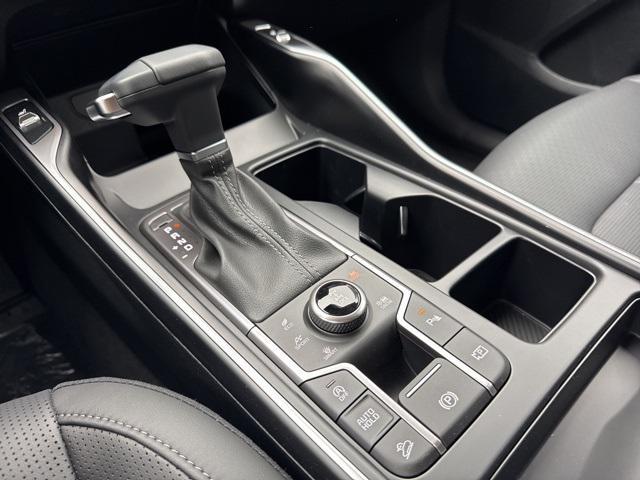 new 2025 Kia Sorento car, priced at $38,880
