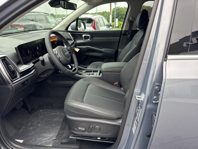new 2025 Kia Sorento car, priced at $38,880
