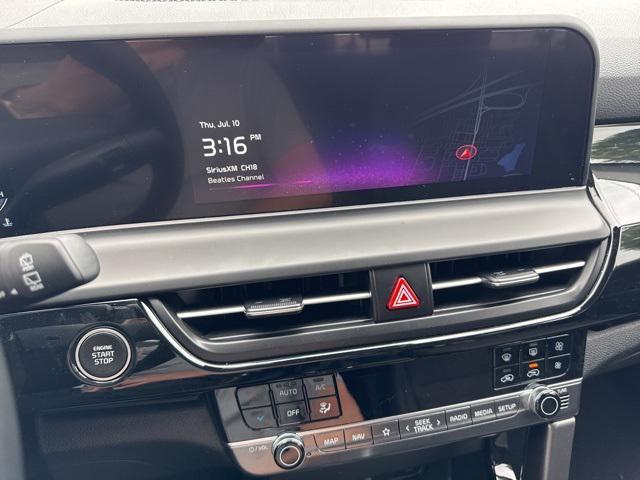 new 2025 Kia Seltos car, priced at $28,805