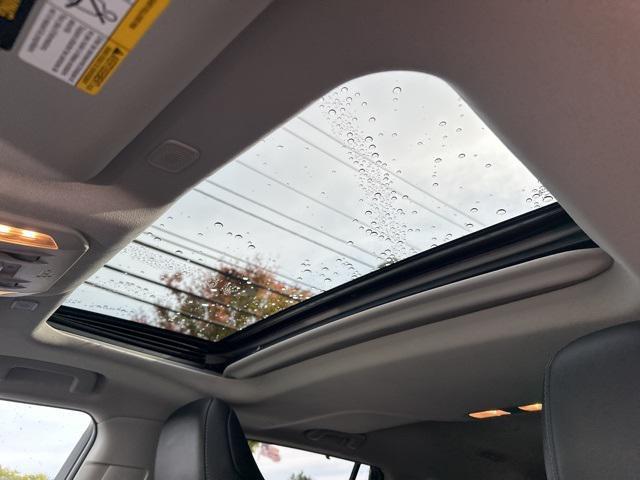 used 2023 Toyota Highlander car, priced at $40,500