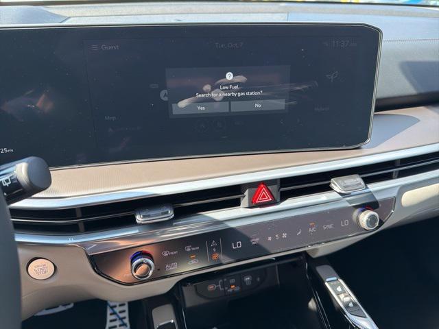 new 2025 Kia Sorento Hybrid car, priced at $48,595