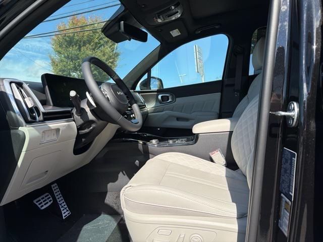 new 2025 Kia Sorento Hybrid car, priced at $48,595