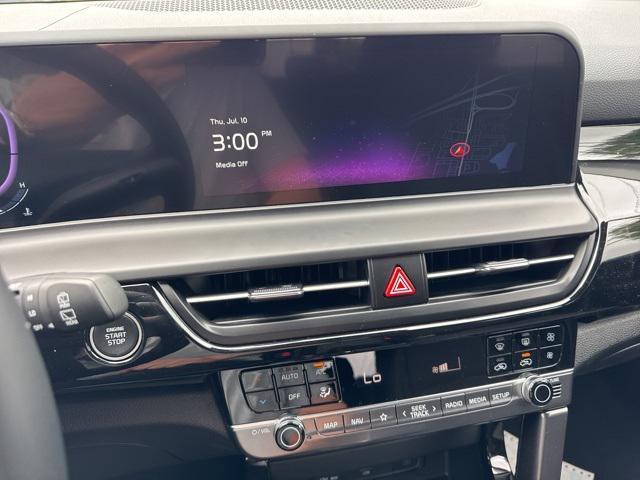 new 2025 Kia Seltos car, priced at $28,805