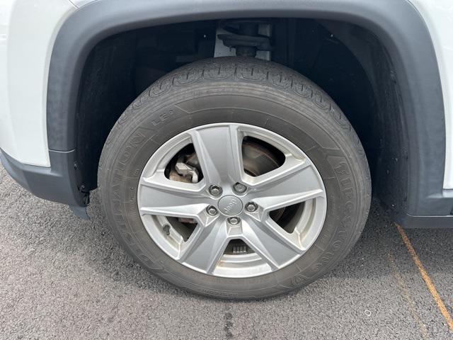 used 2022 Jeep Compass car, priced at $21,900