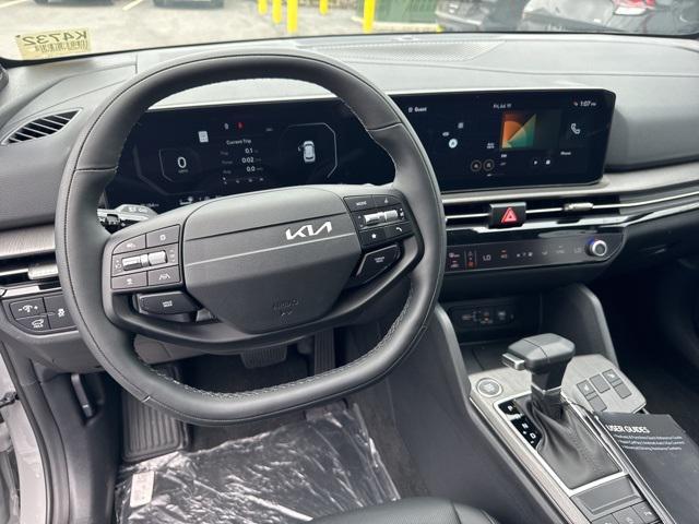 new 2026 Kia Sportage car, priced at $39,060