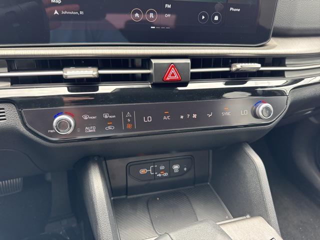new 2026 Kia Sportage car, priced at $39,060