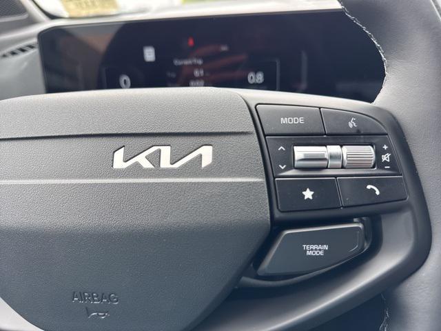 new 2026 Kia Sportage car, priced at $39,060