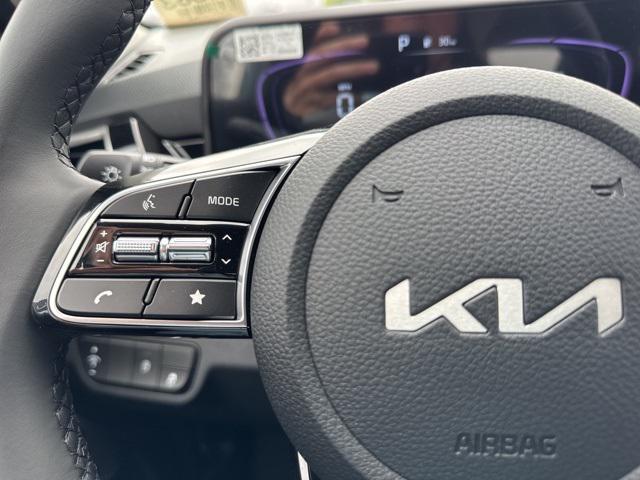new 2025 Kia Seltos car, priced at $28,805