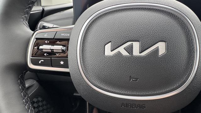 new 2026 Kia Carnival car, priced at $53,285