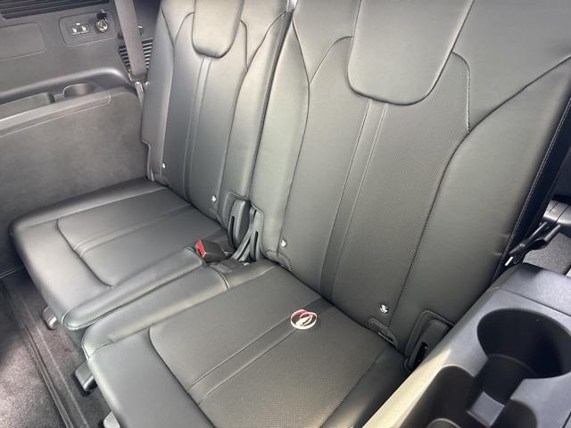 new 2025 Kia Sorento car, priced at $47,805