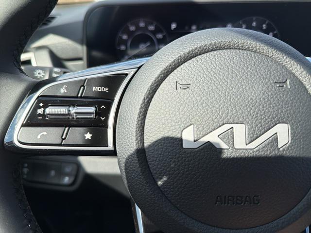 new 2026 Kia Seltos car, priced at $30,310