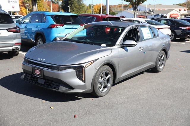 new 2025 Kia K4 car, priced at $24,670