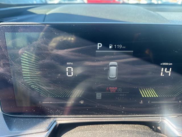 used 2025 Kia Sorento car, priced at $33,500