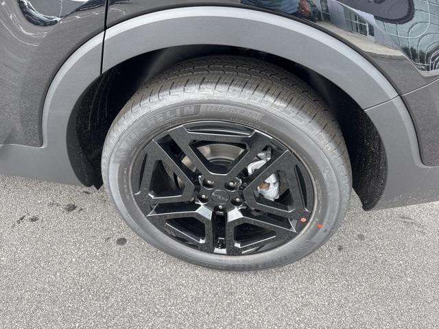 new 2025 Kia Telluride car, priced at $54,990