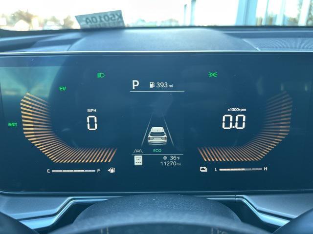 used 2025 Kia Sorento Hybrid car, priced at $34,900