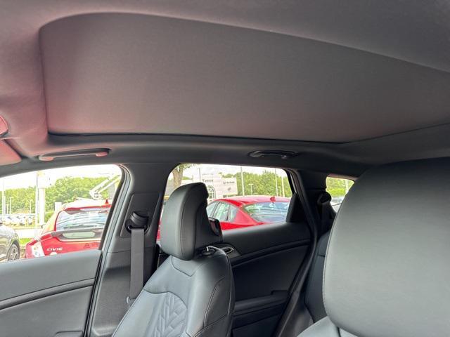 new 2026 Kia Sportage car, priced at $39,060