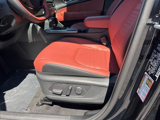 new 2026 Kia Sportage car, priced at $39,685