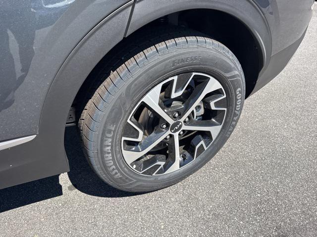 new 2025 Kia Sportage Hybrid car, priced at $34,905