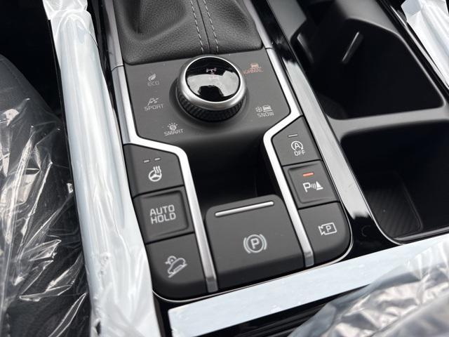 new 2025 Kia Sorento car, priced at $48,300