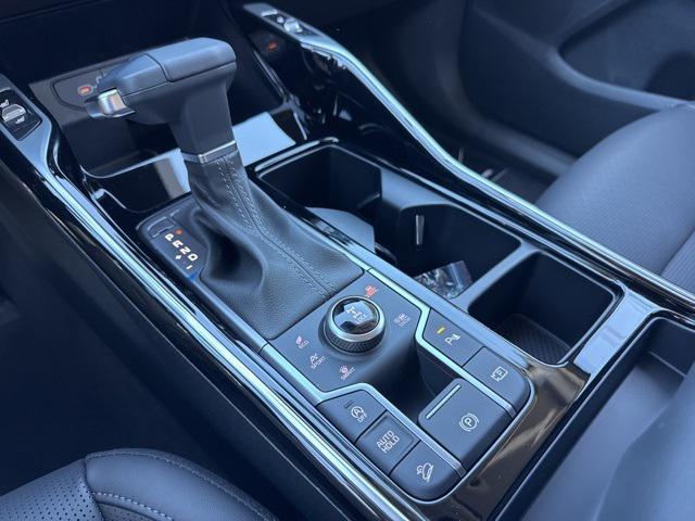 new 2025 Kia Sorento car, priced at $45,975