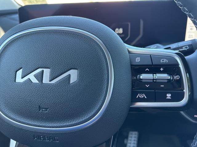 new 2025 Kia Sorento car, priced at $45,975