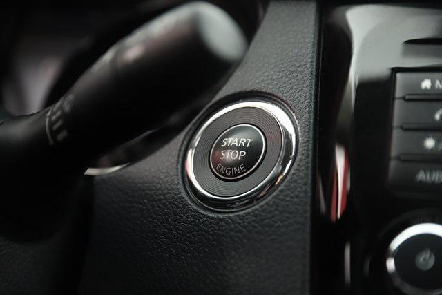 used 2018 Nissan Rogue car