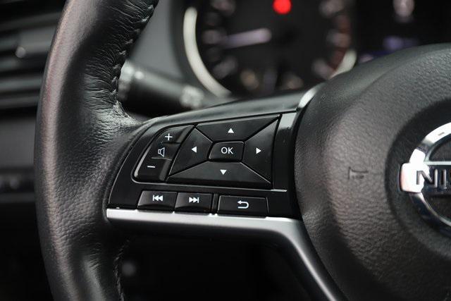 used 2018 Nissan Rogue car