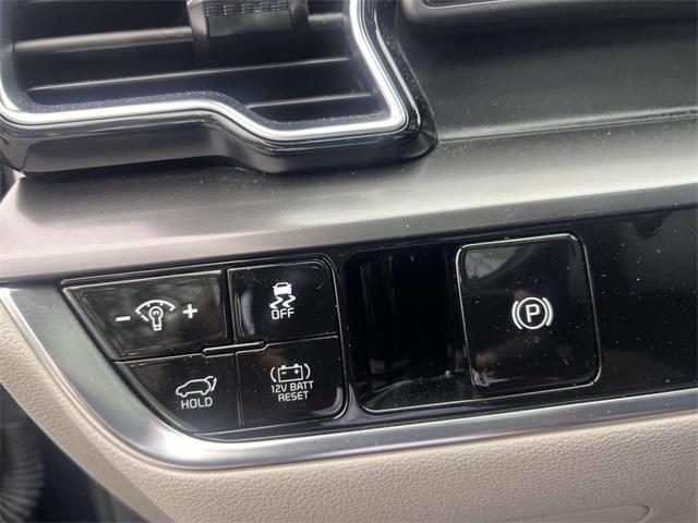 used 2023 Kia Sportage Hybrid car, priced at $28,900