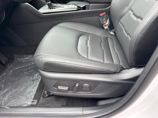 new 2026 Kia Sportage car, priced at $40,255