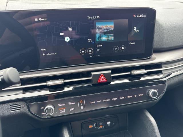 new 2026 Kia Sportage car, priced at $40,255