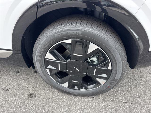 new 2026 Kia Sportage car, priced at $40,255