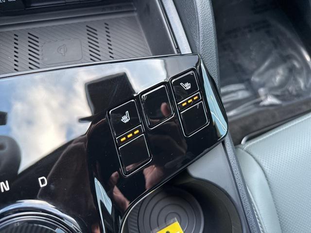 used 2025 Kia Sportage car, priced at $36,900