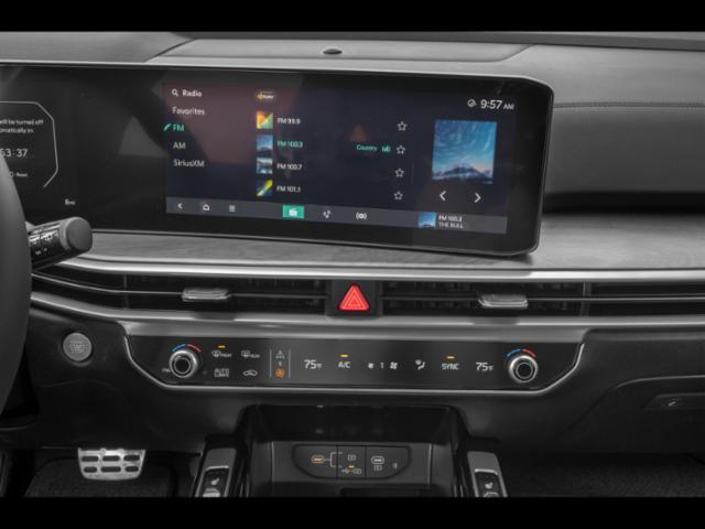 new 2025 Kia Sorento car, priced at $45,975